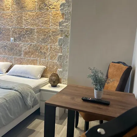 Athos Apartment